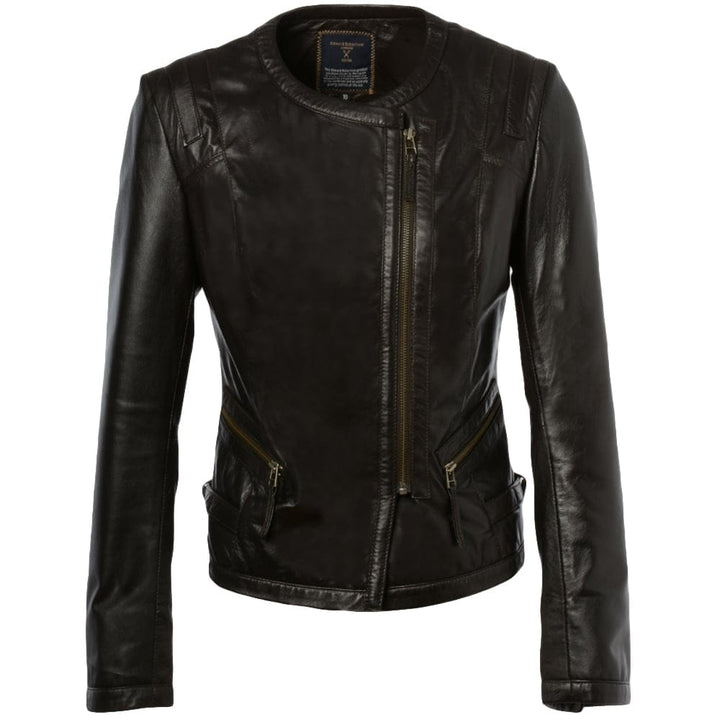 Leather Shadow Strike : Bold Instinct