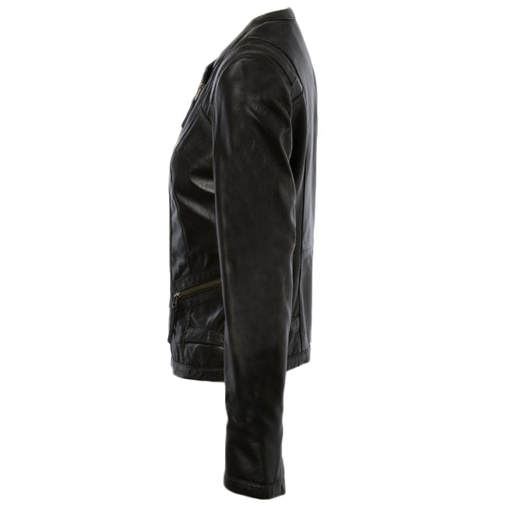 Leather Shadow Strike : Bold Instinct