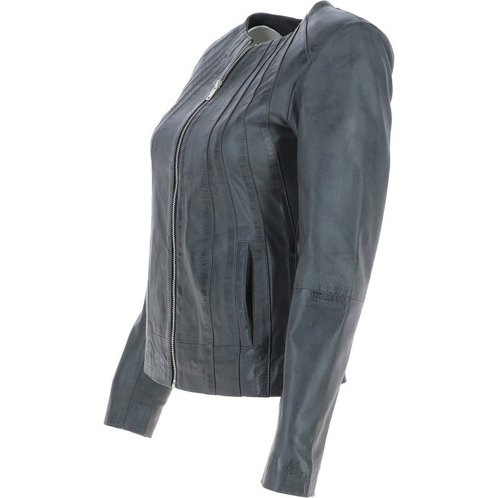 Leather Echo Glow : Savage Threads