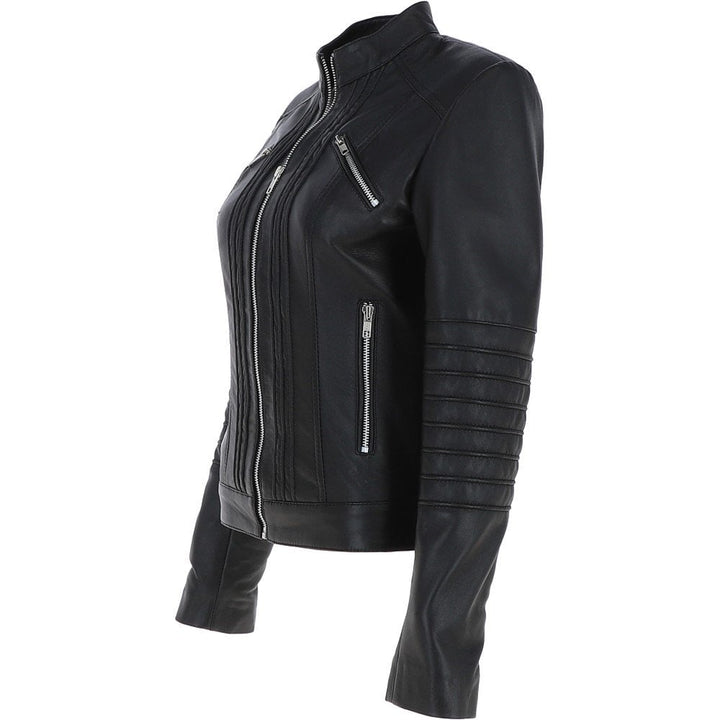Biker Flicker Zone : Savage Threads