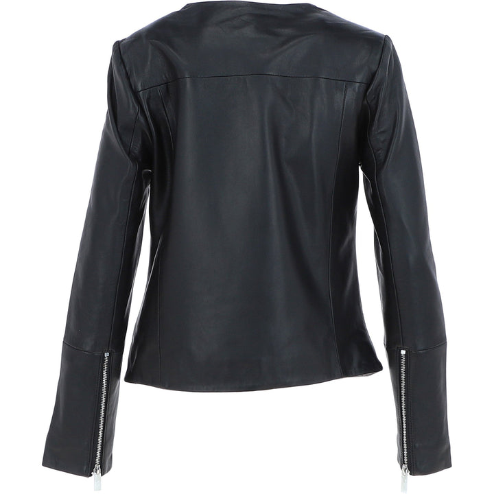 Leather Storm Blitz : Bold Instinct