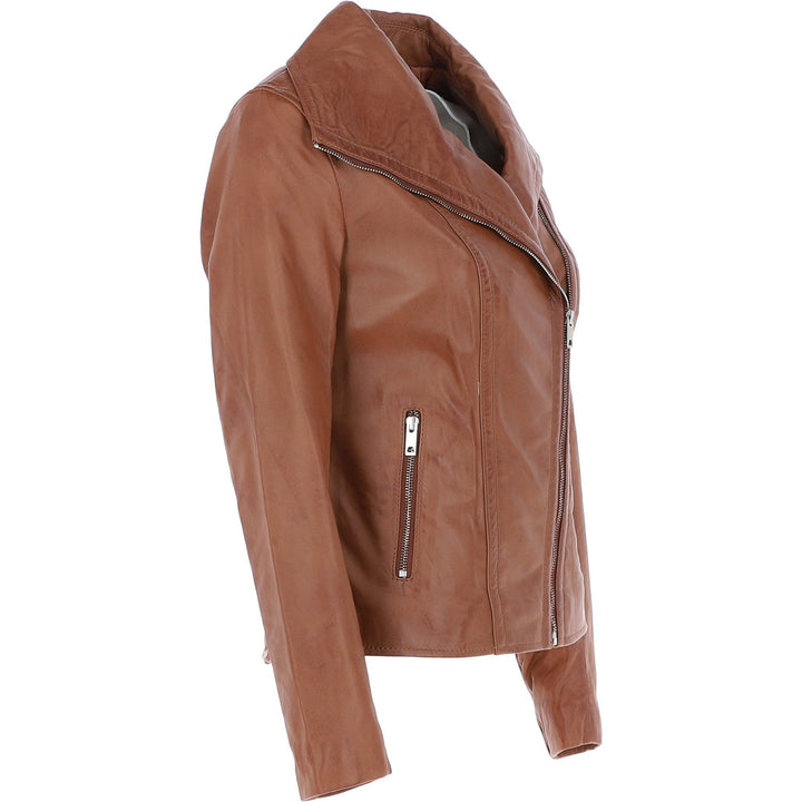 Leather Brave Arc : Retro Riot