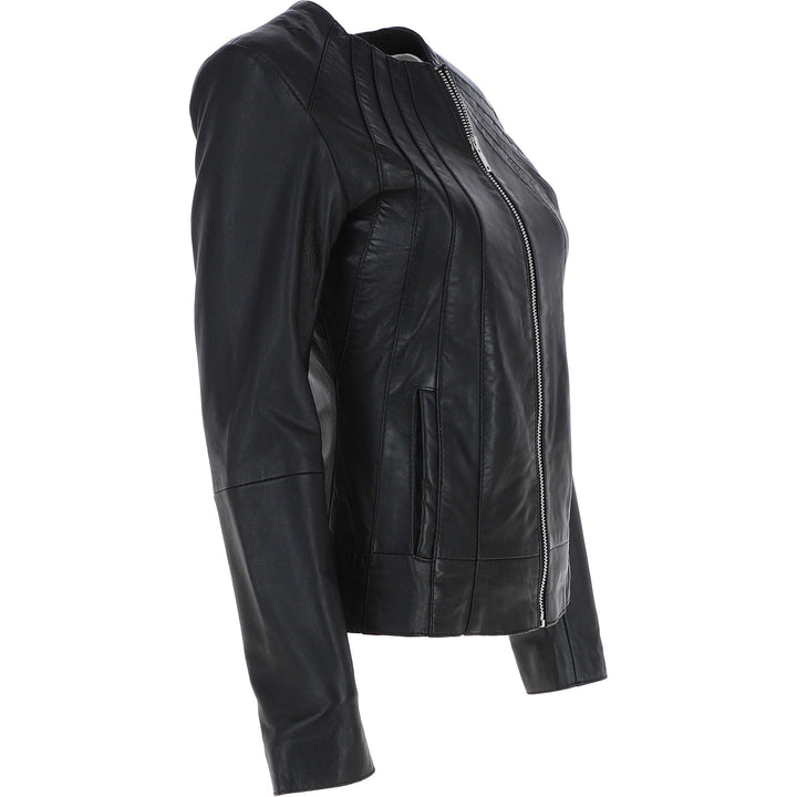 Leather Sable Blitz : Savage Threads