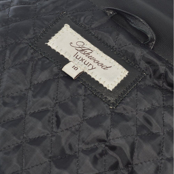 Leather Ash Spire : Retro Riot